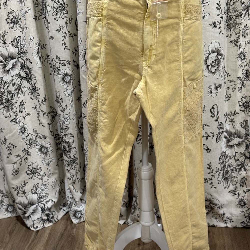 Sundance Boutique Yellow Pants